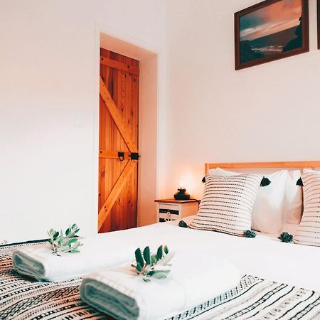 Um Lugar Ao Sol Beach House Azenhas Do Mar Sintra Eksteriør billede